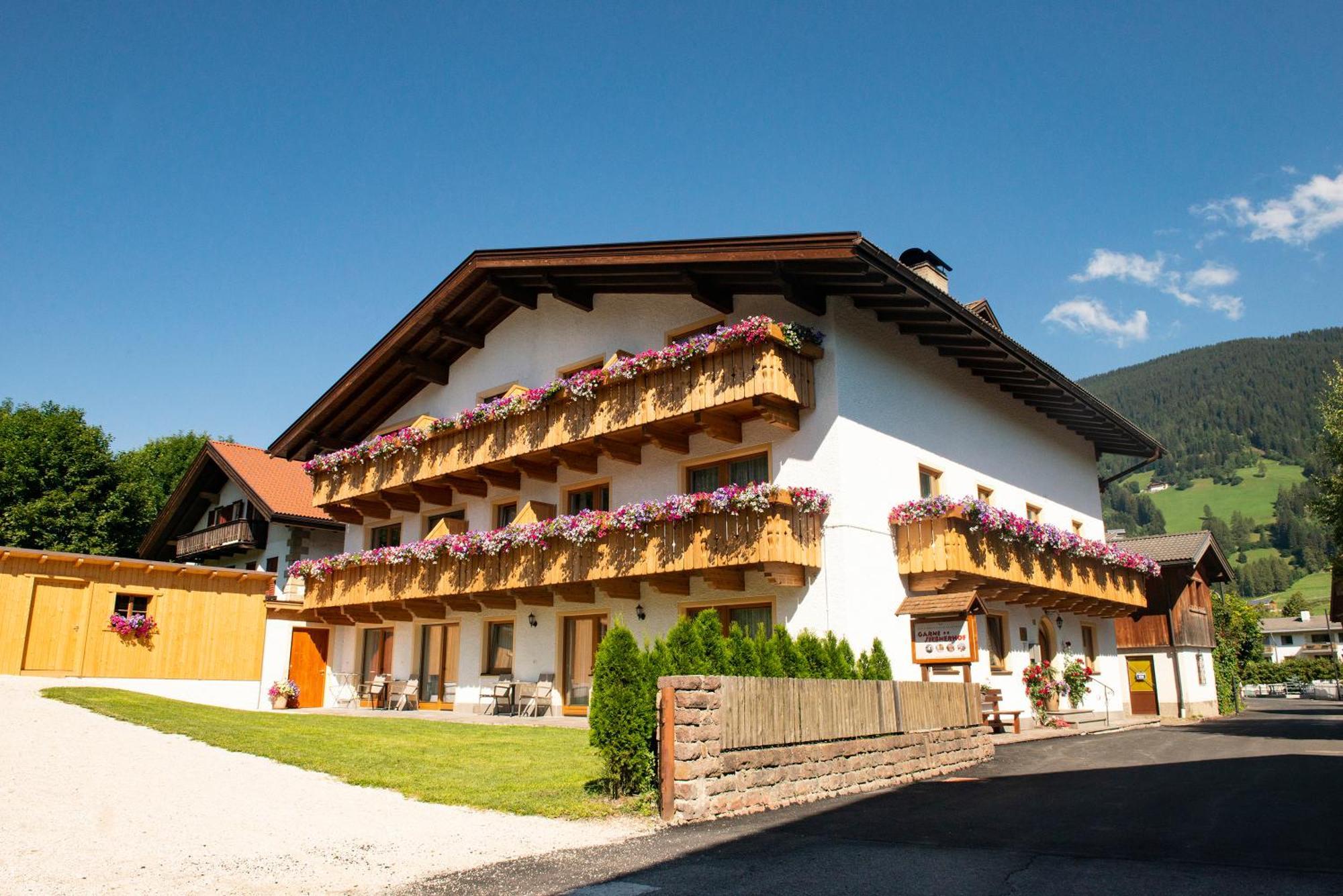 Garni Siebnerhof Bed & Breakfast San Candido